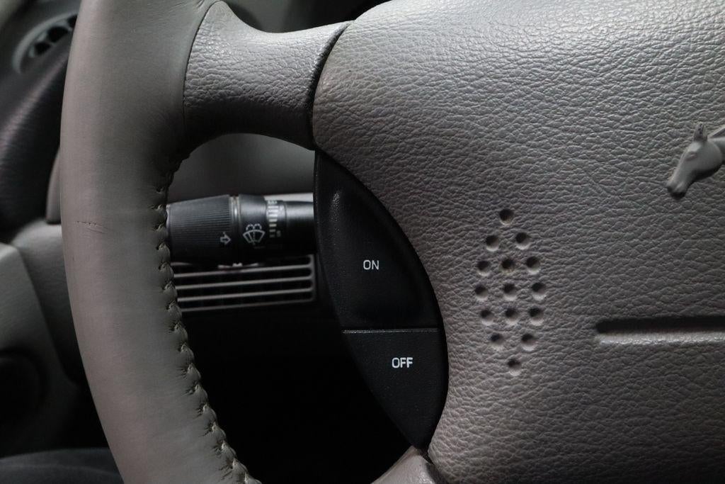 2002 Ford Mustang V6