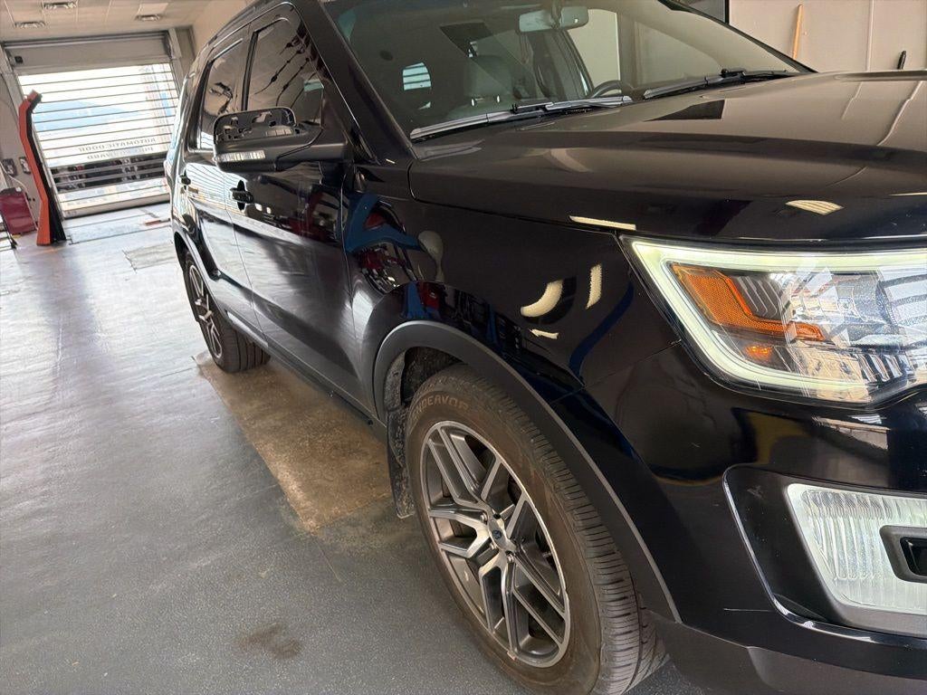 2017 Ford Explorer Sport 4WD's photo