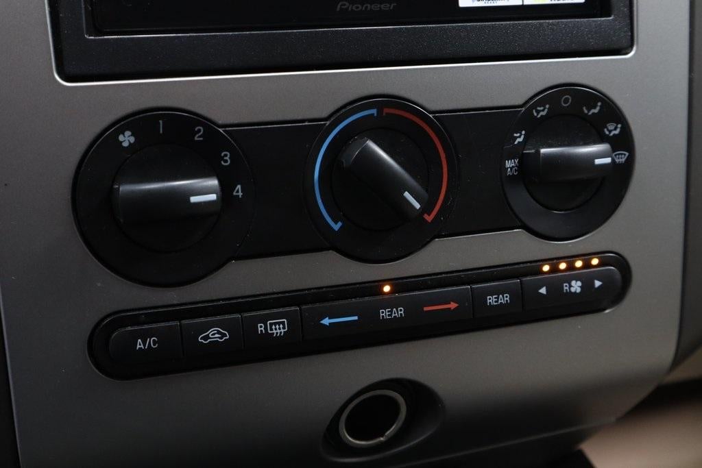 2011 Ford Expedition EL XLT