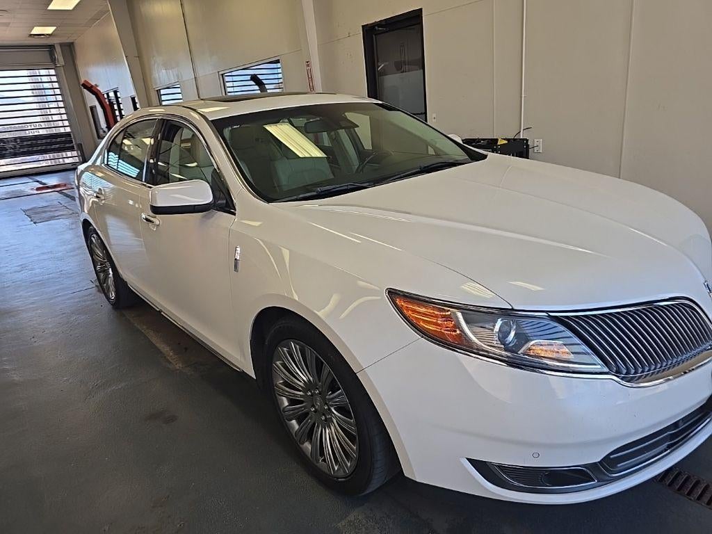 2014 Lincoln MKS AWD's photo