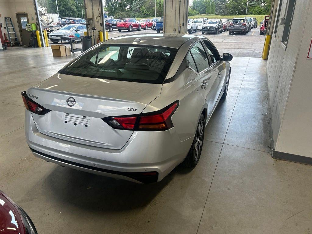 2021 Nissan Altima 2.5 SV