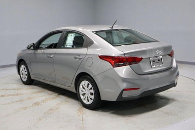 2022 Hyundai ACCENT SE