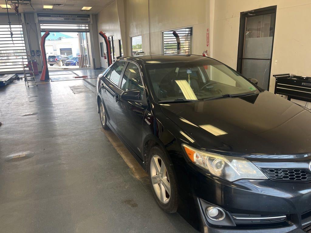 2014 Toyota Camry 2.5 Auto SE Hybrid's photo