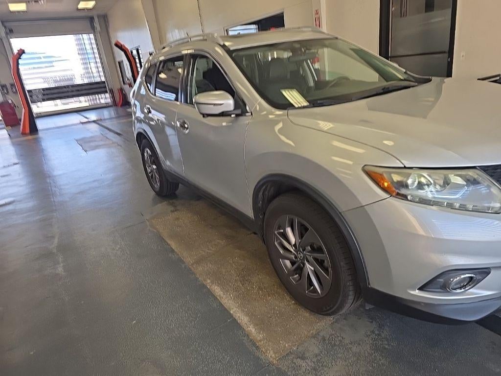 2016 Nissan Rogue SL AWD's photo