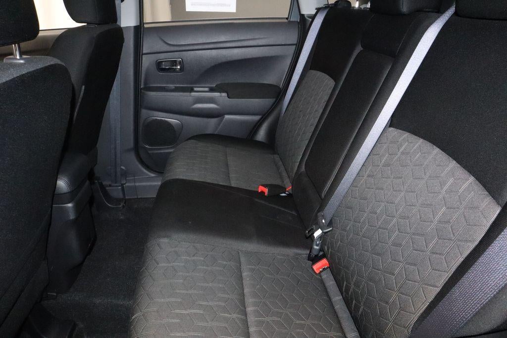 2025 Mitsubishi Outlander Sport ES - Photo 21
