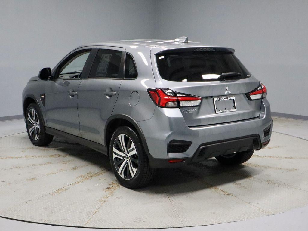 2025 Mitsubishi Outlander Sport ES - Photo 8