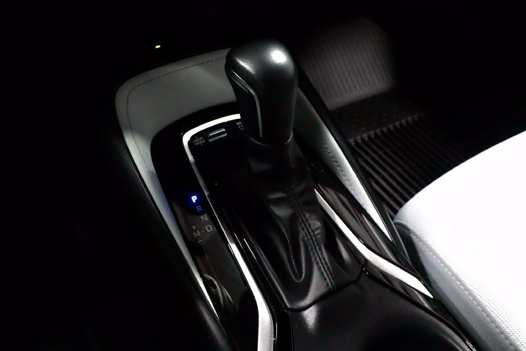 2025 Toyota Corolla Hatchback SE