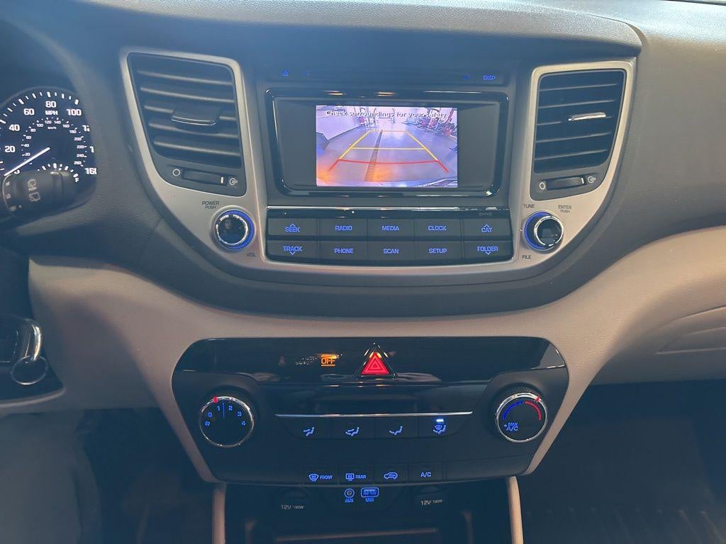 2016 Hyundai TUCSON SE
