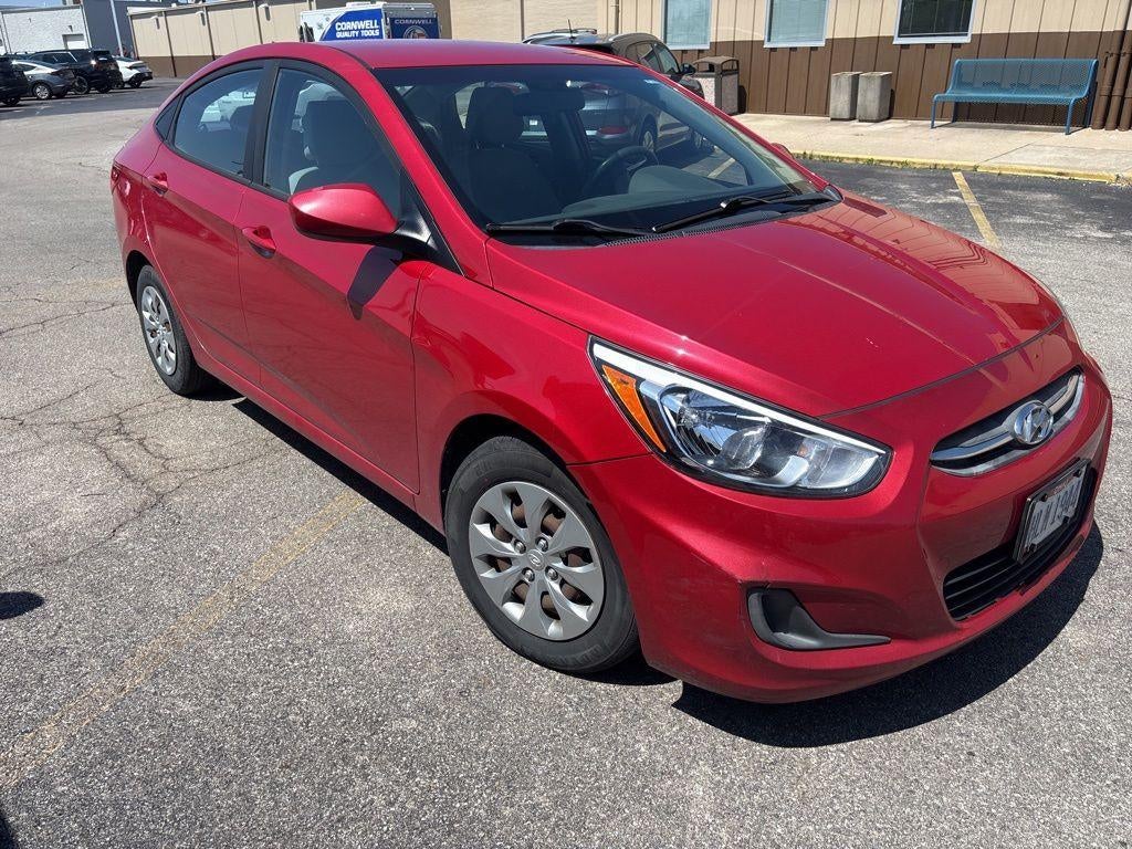 2017 Hyundai Accent SE 4-Door 6-Speed Automatic's photo