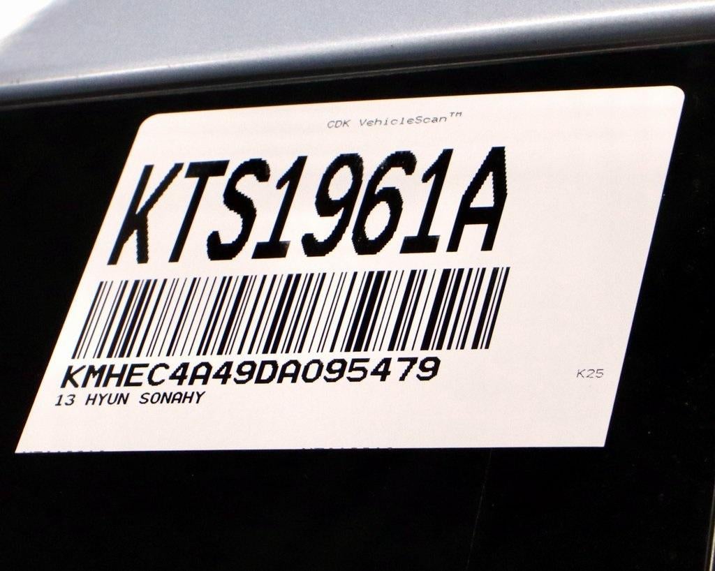 2013 Hyundai SONATA Hybrid Base