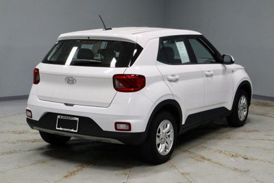 2023 Hyundai VENUE SE