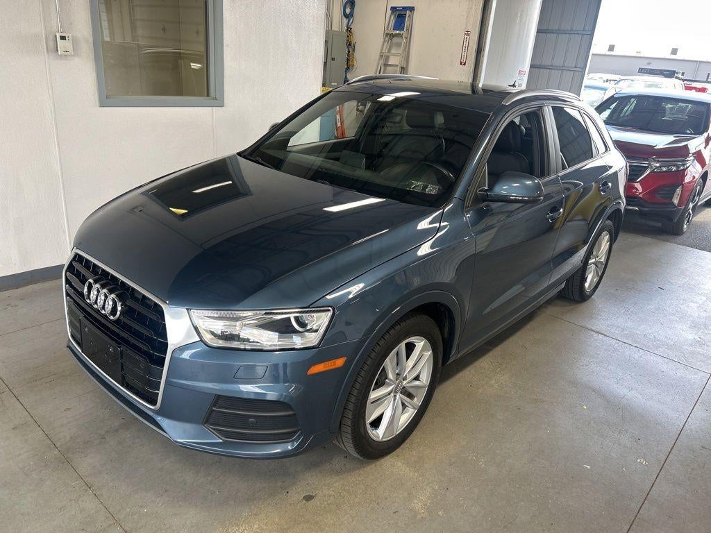 2017 Audi Q3 2.0T Premium Tiptronic quattro's photo