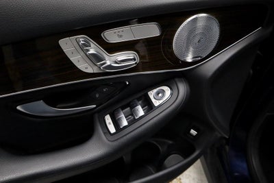 2017 Mercedes-Benz GLC 300