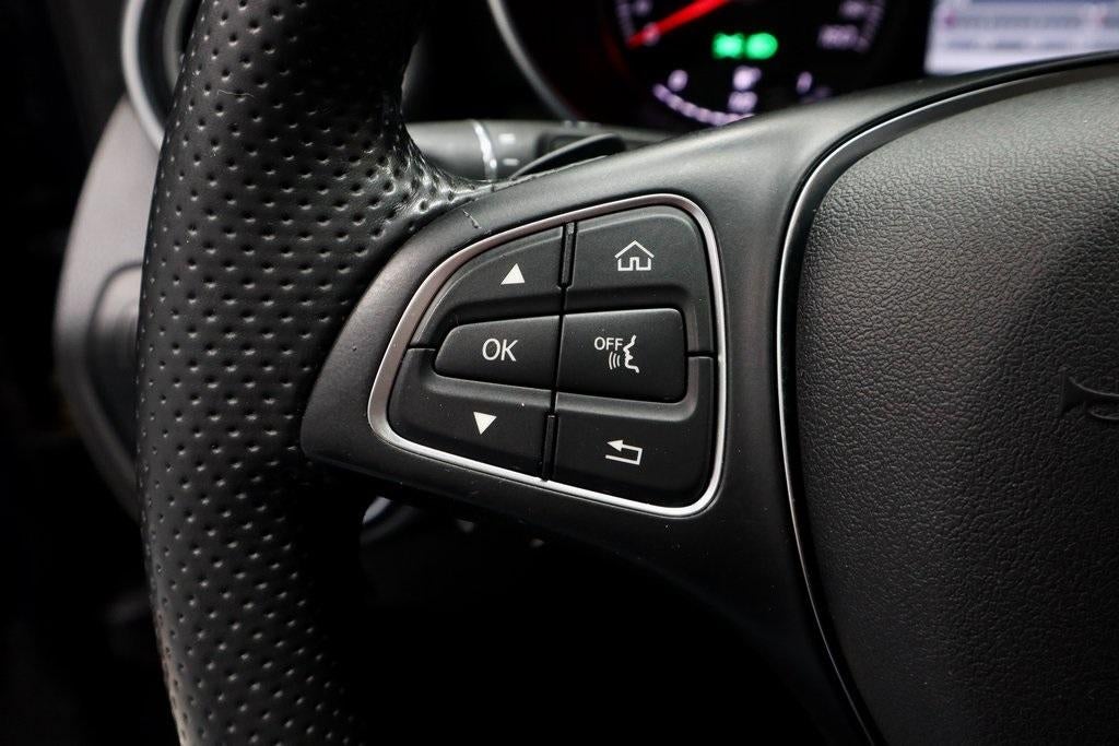 2017 Mercedes-Benz GLC 300