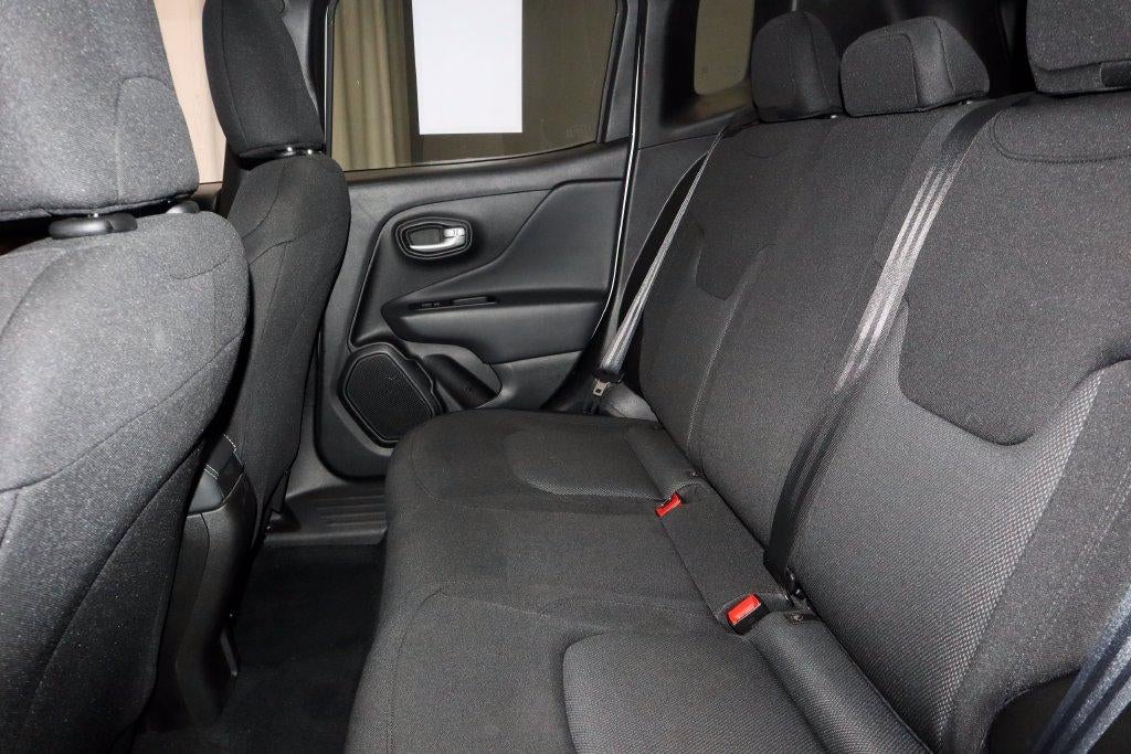 2023 Jeep Renegade Latitude - Photo 22