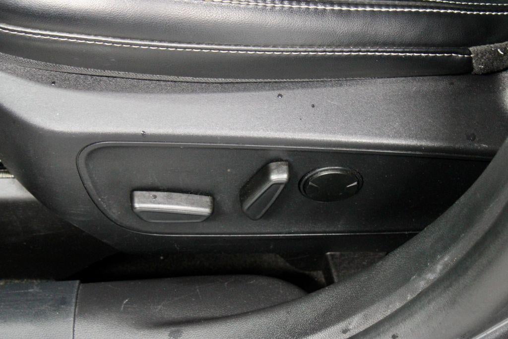 2025 Ford Escape Platinum AWD