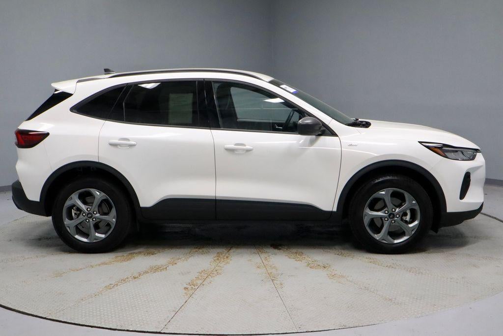 2025 Ford Escape ST-Line AWD