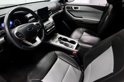 2024 Ford Explorer XLT 4WD