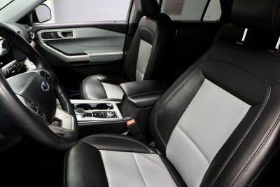 2024 Ford Explorer XLT 4WD