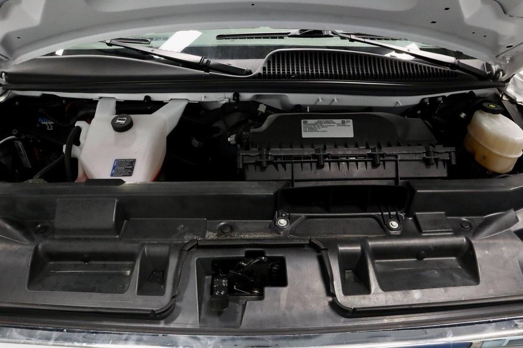 2024 GMC Savana Cargo Van 2500 Regular Wheelbase Rear-Wheel Drive