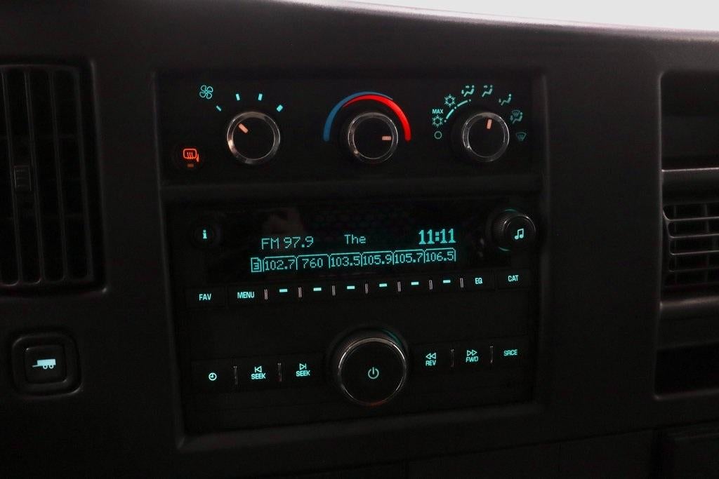 2024 GMC Savana Cargo Van 2500 Regular Wheelbase Rear-Wheel Drive