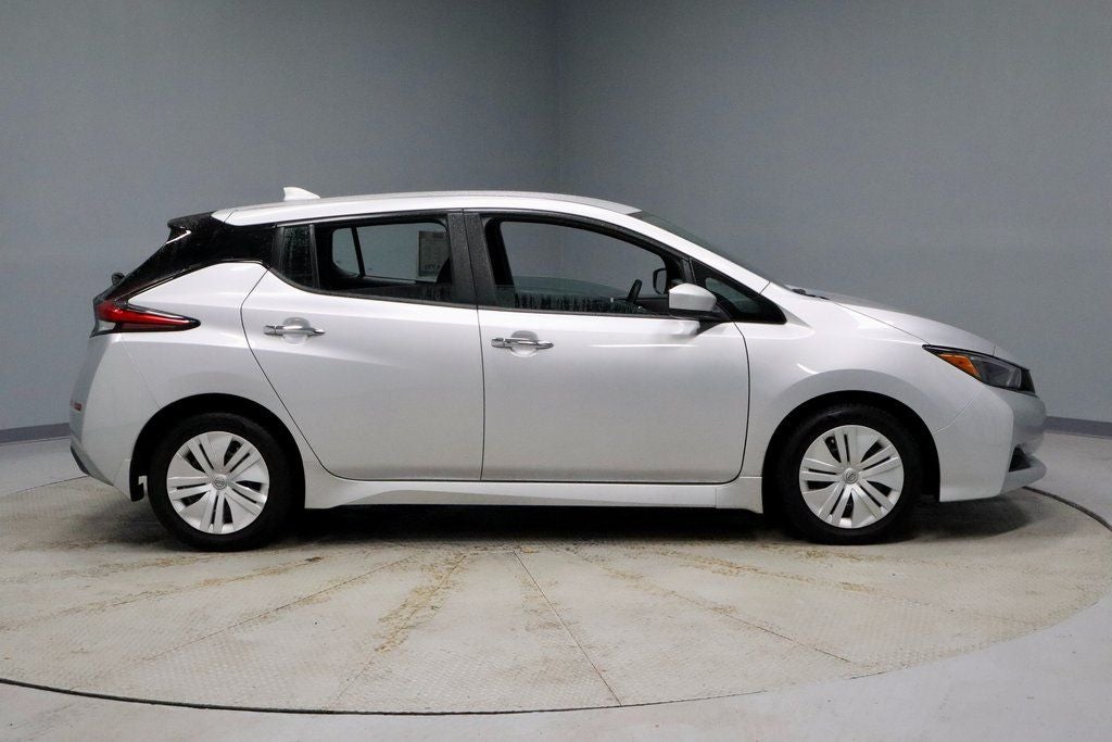 2023 Nissan LEAF S Hatchback