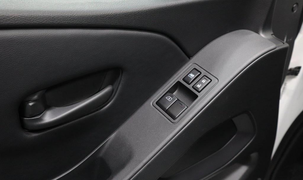 2025 Nissan Frontier King Cab 4x4 S