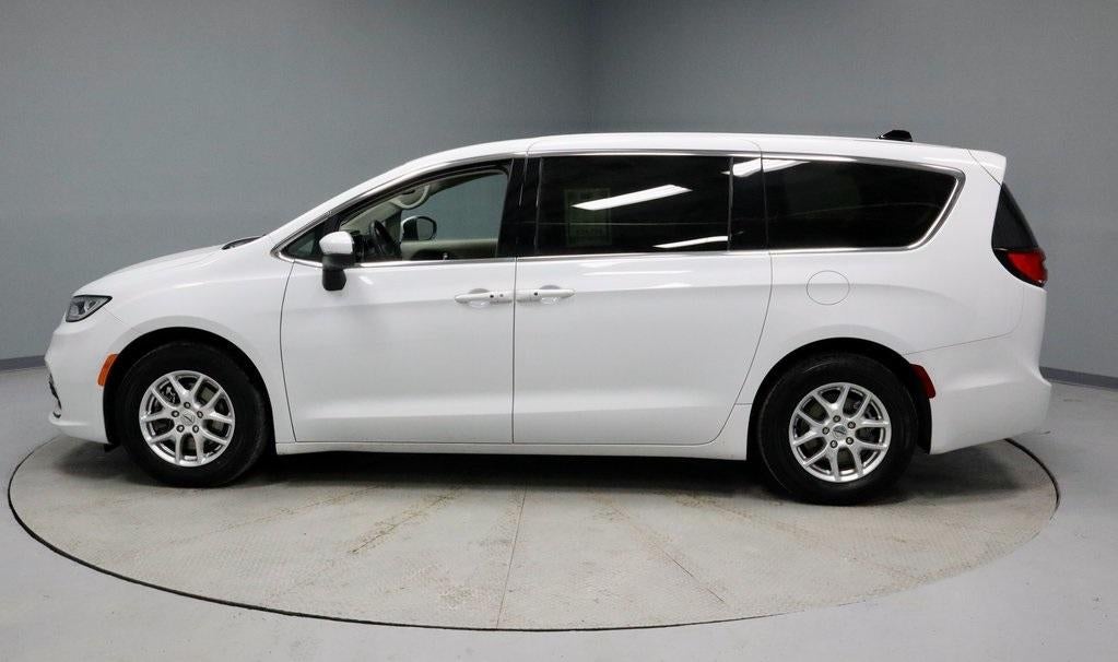 2023 Chrysler Pacifica Touring L FWD