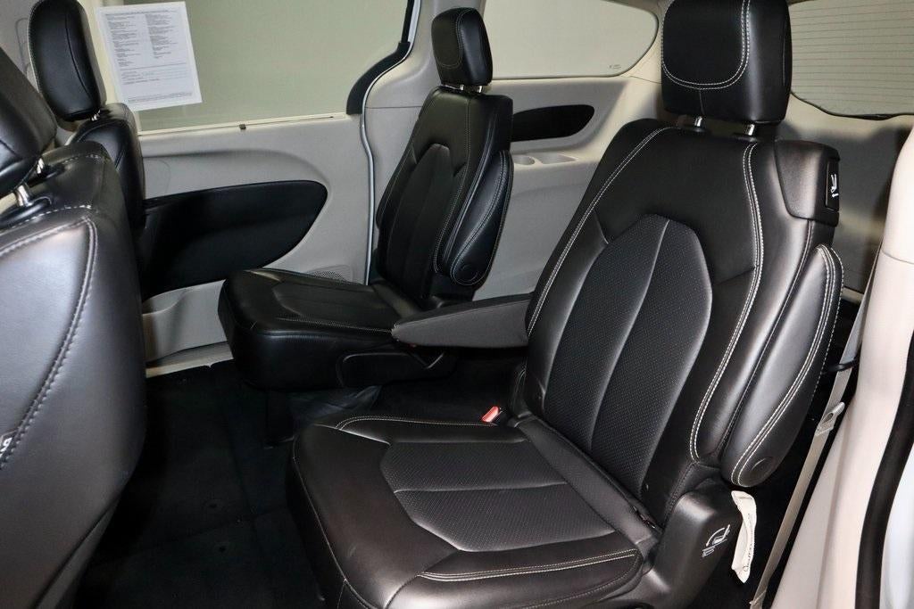 2023 Chrysler Pacifica Touring L FWD