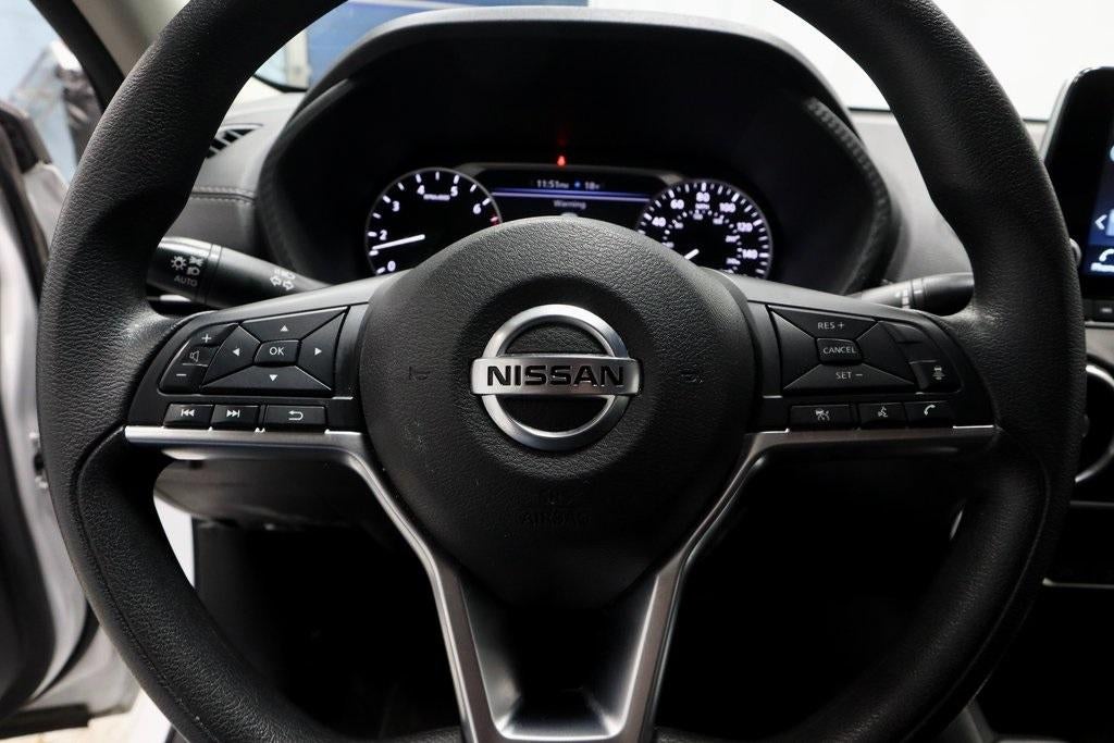 2023 Nissan Sentra SV CVT