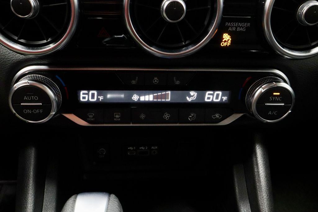 2025 Nissan Sentra SV CVT