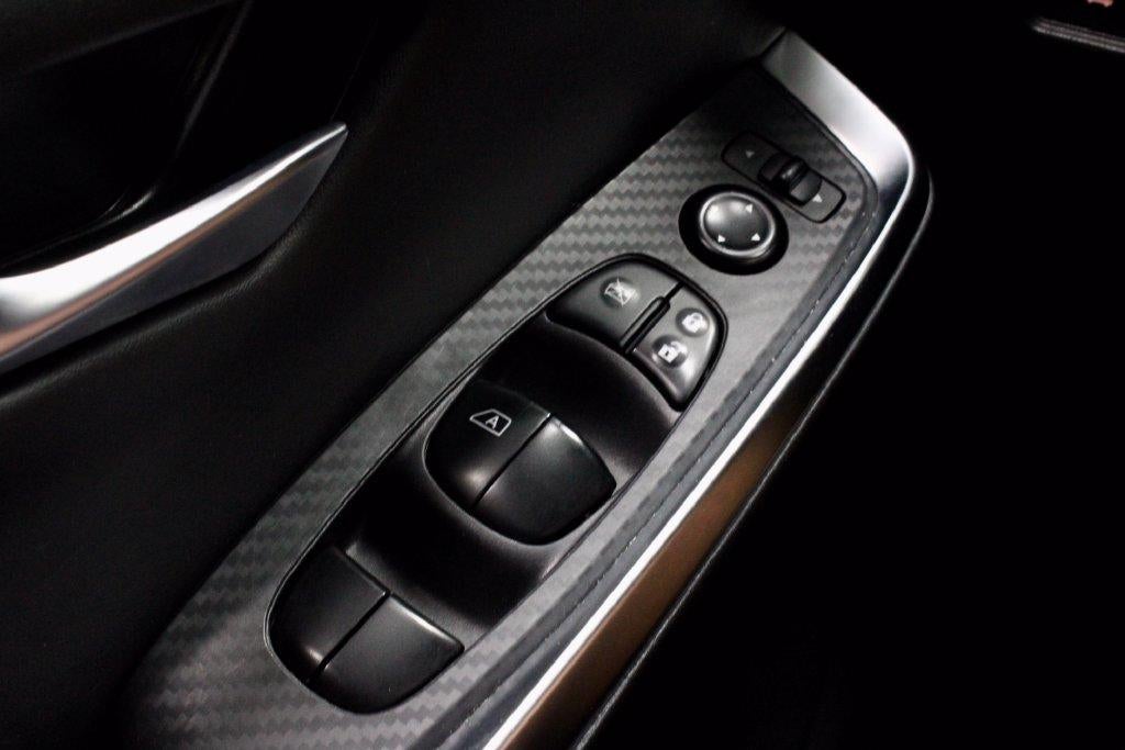 2025 Nissan Sentra SR CVT
