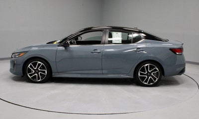 2025 Nissan Sentra SR CVT