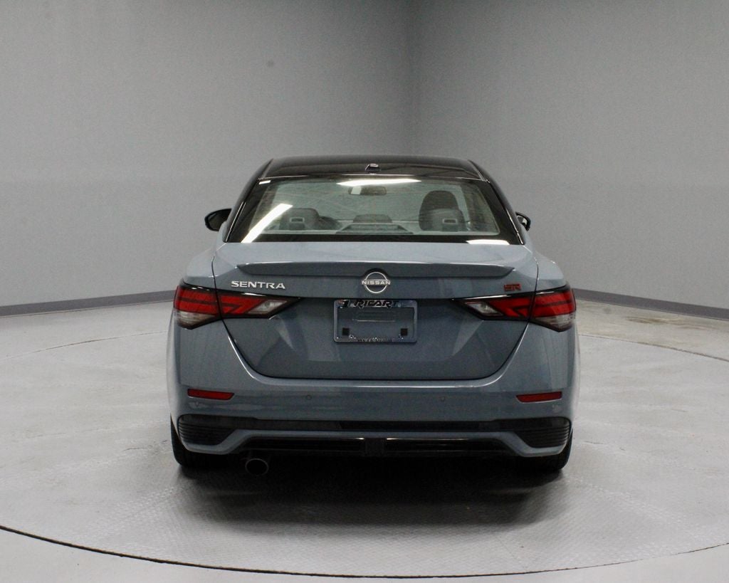 2025 Nissan Sentra SR CVT
