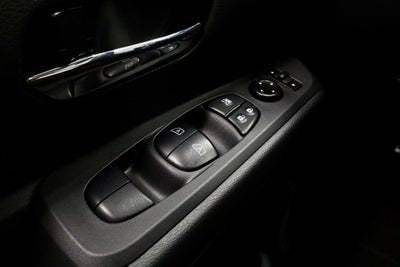 2024 Nissan Kicks SR FWD