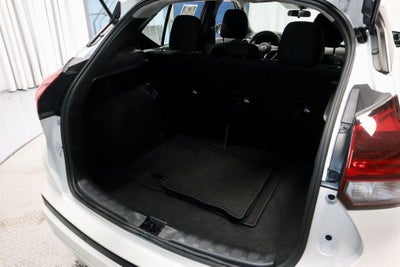 2024 Nissan Kicks SR FWD