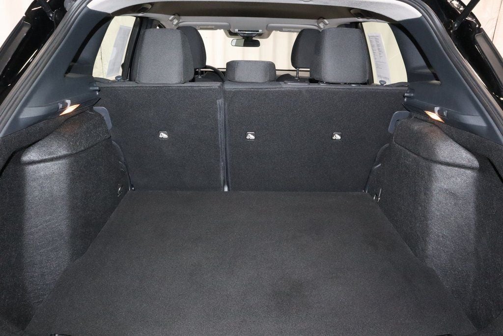 2025 Nissan Kicks S AWD