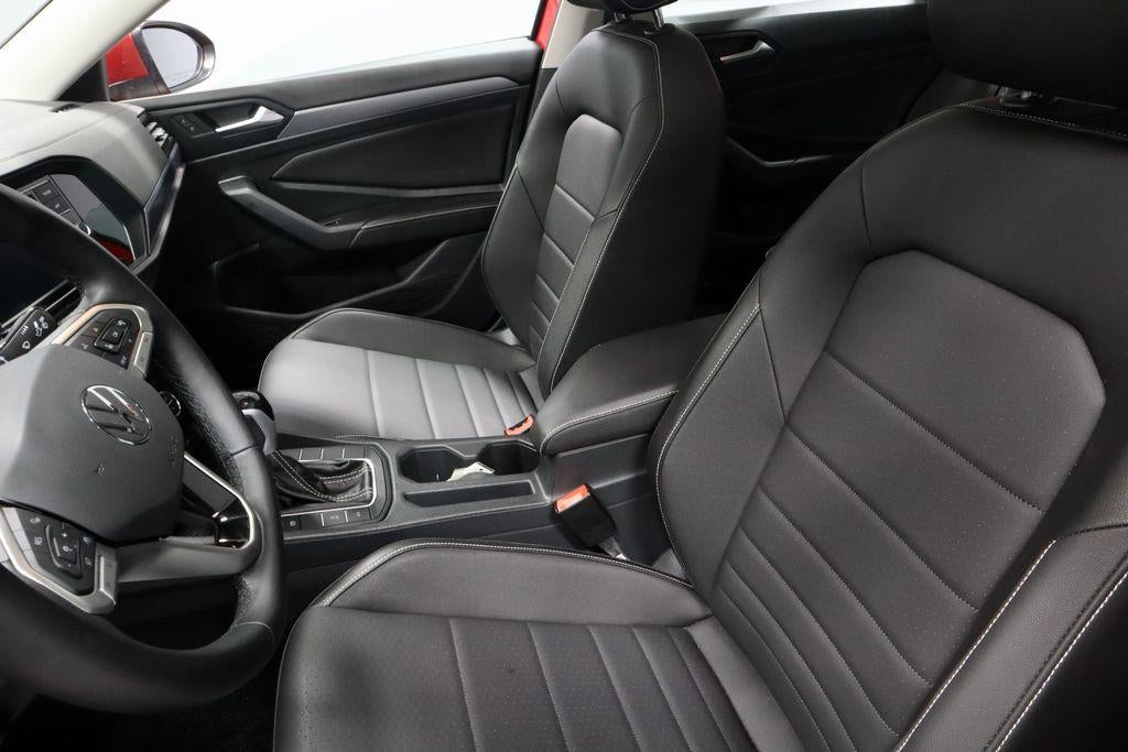 2023 Volkswagen Jetta SE Auto