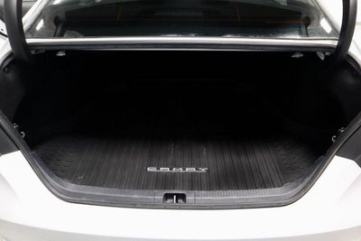 2022 Toyota Camry SE Auto (SE)