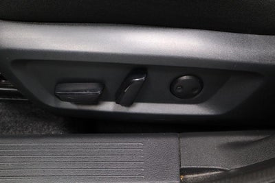 2025 Nissan Rogue AWD SV
