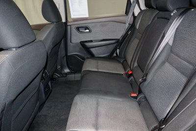 2022 Nissan Rogue AWD SV