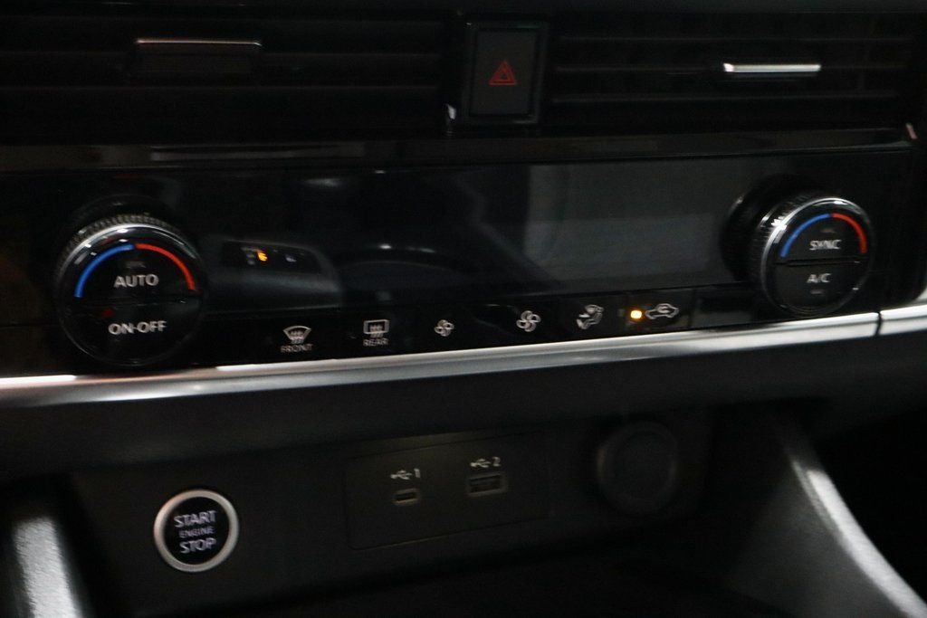 2022 Nissan Rogue AWD SV