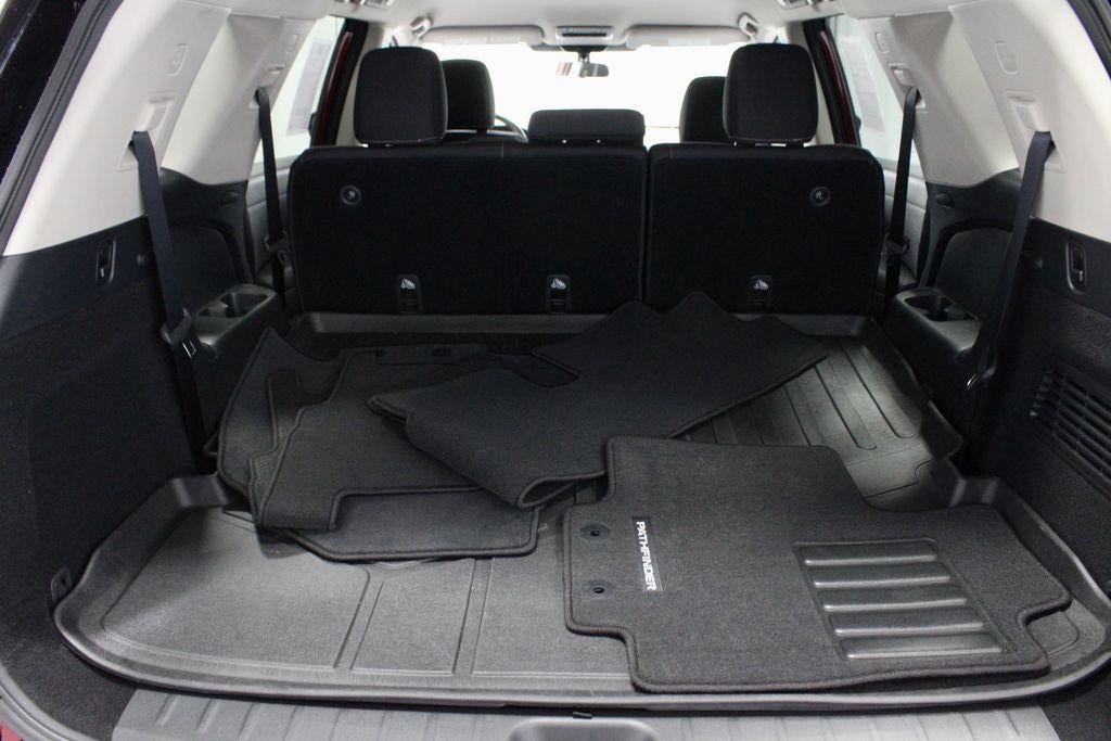 2024 Nissan Pathfinder SV 4WD