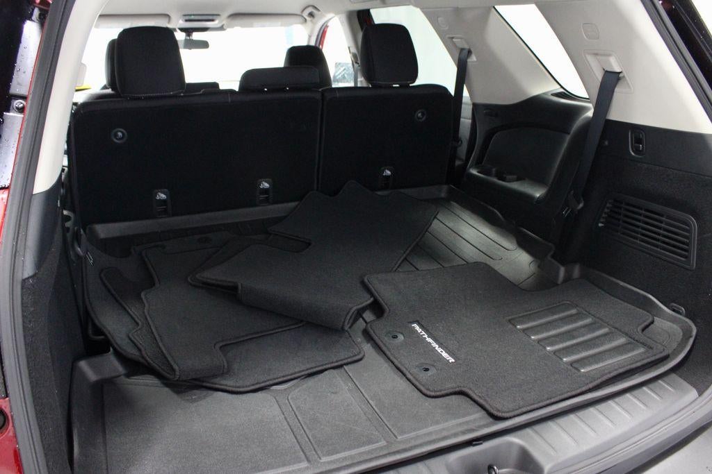 2024 Nissan Pathfinder SV 4WD