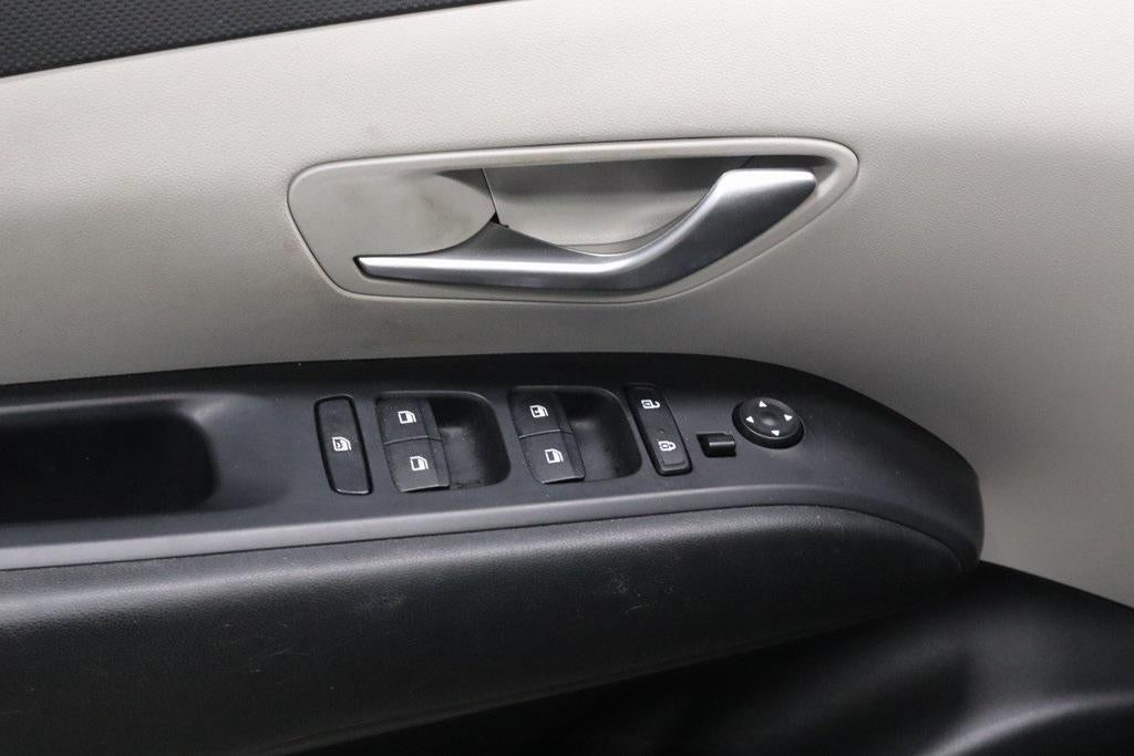 2023 Hyundai TUCSON SE FWD