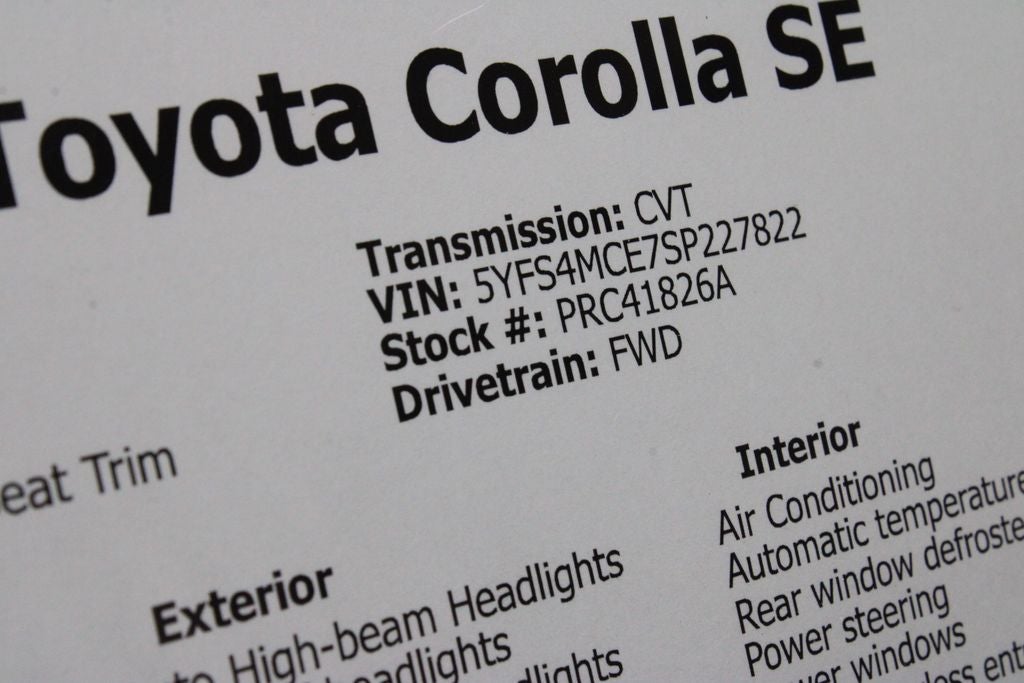 2025 Toyota Corolla SE CVT (Natl)