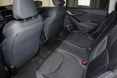 2022 Subaru Forester Premium CVT