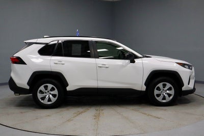 2019 Toyota RAV4 LE AWD (Natl)