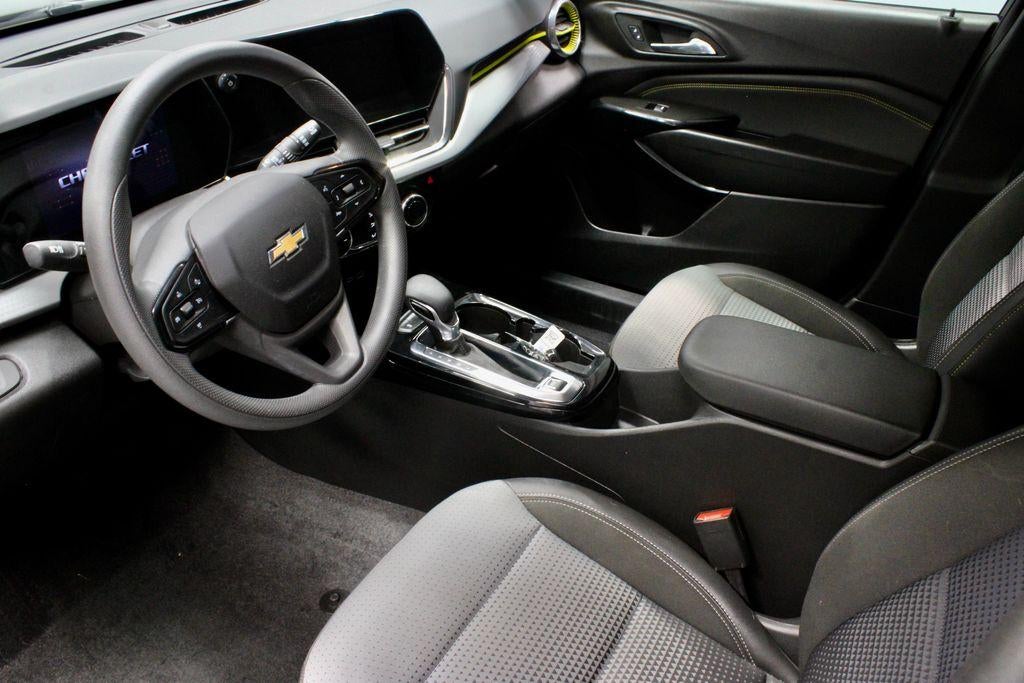 2025 Chevrolet Trax FWD 4dr LT