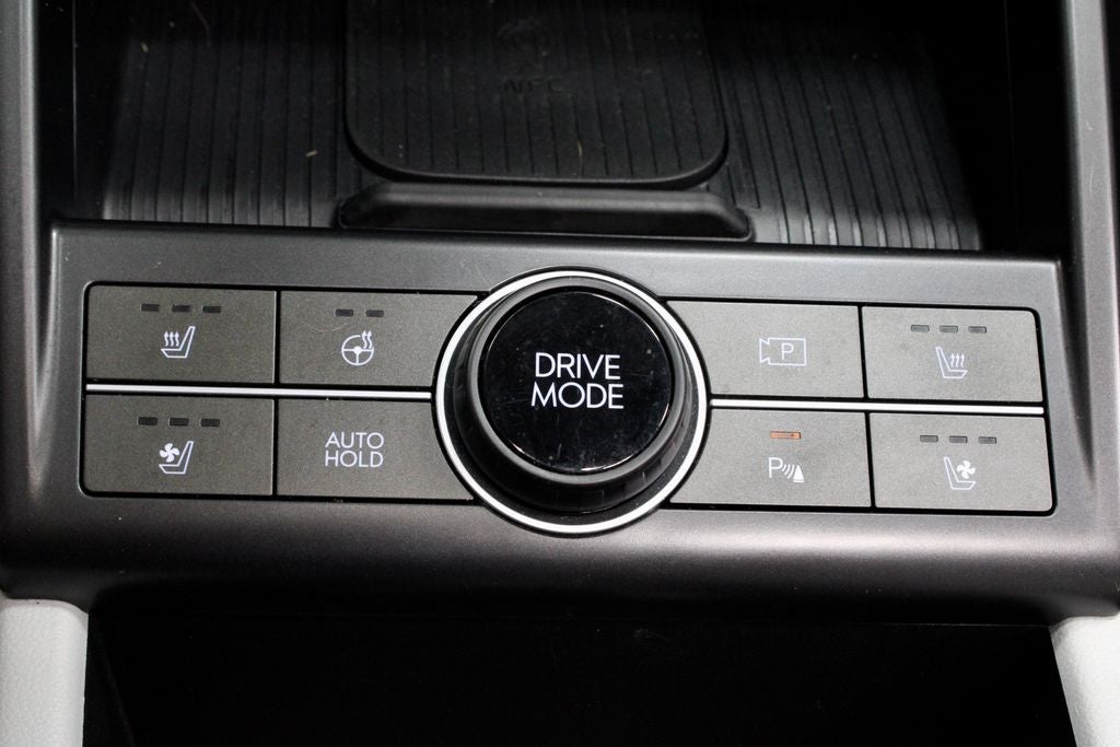 2024 Hyundai KONA Limited FWD